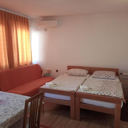 Prekounje Appartement Bihać Buitenkant foto