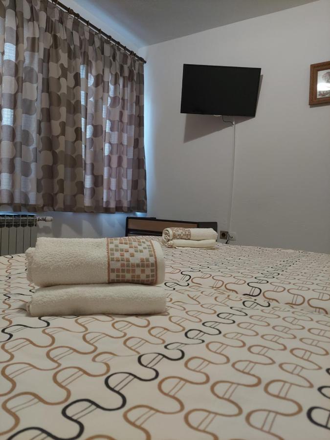 Prekounje Appartement Bihać Buitenkant foto
