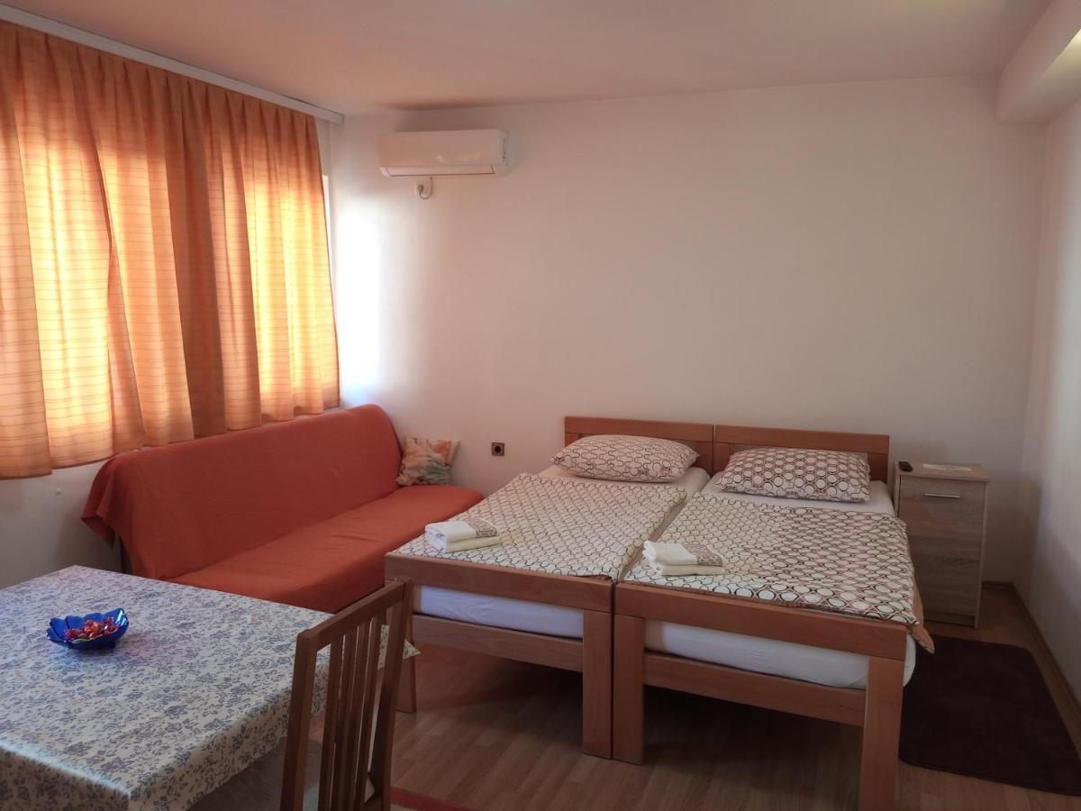 Prekounje Appartement Bihać Buitenkant foto